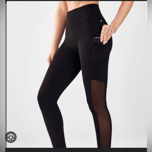 Fabletics Powerhold. Size M